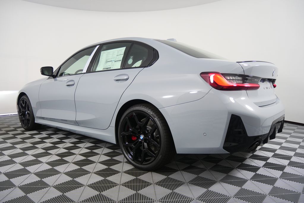 Thumbnail: 2025 BMW 3 Series - 5