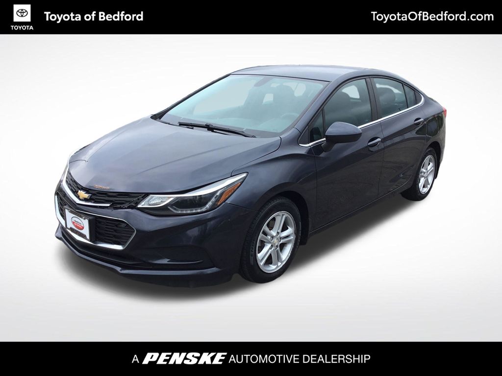 2016 Chevrolet Cruze LT -
                  Bedford, OH
