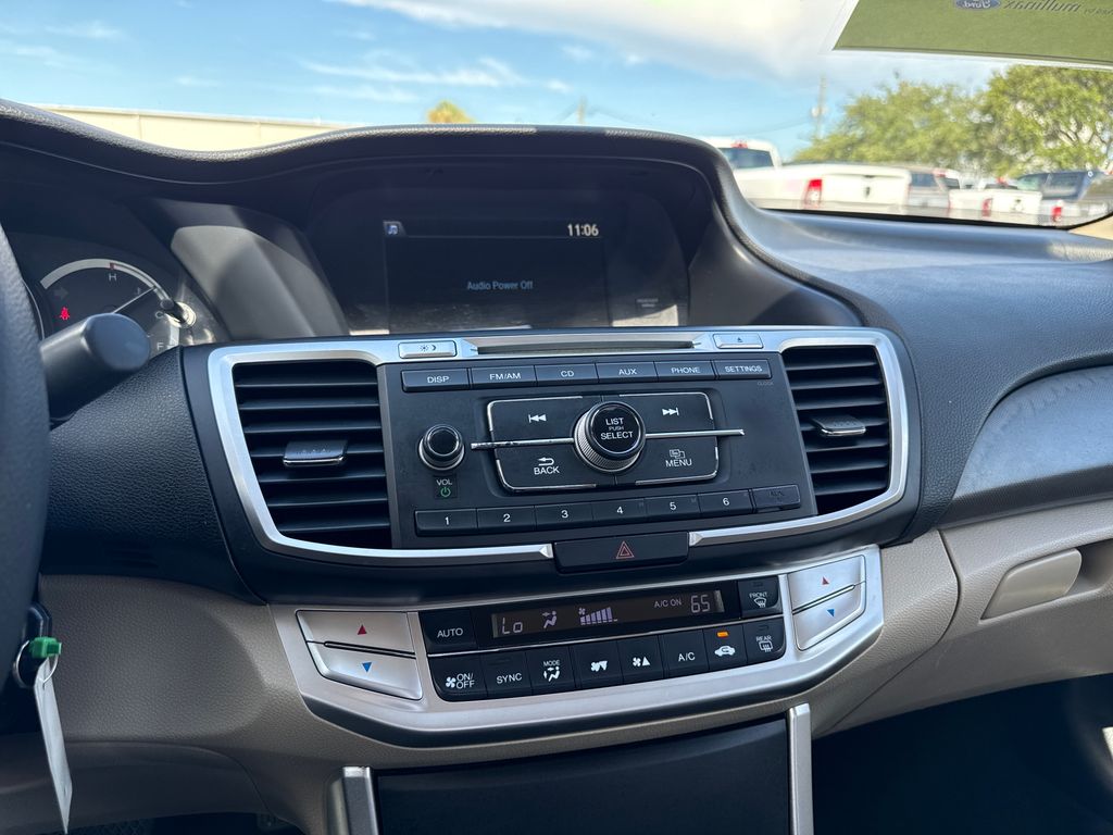 Used 2014 Beige Honda LX image 17