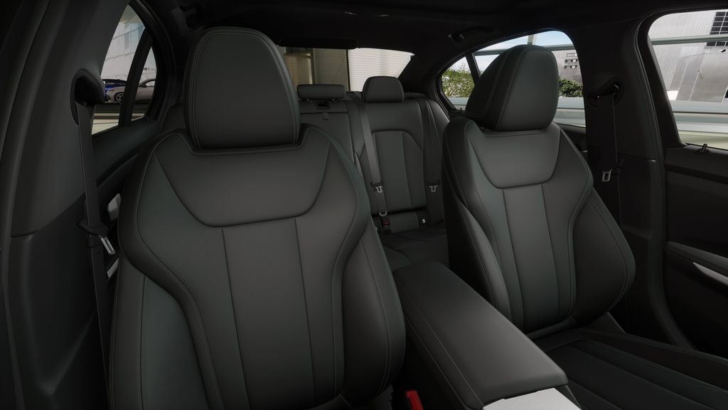 Thumbnail: 2026 BMW 3 Series - 11