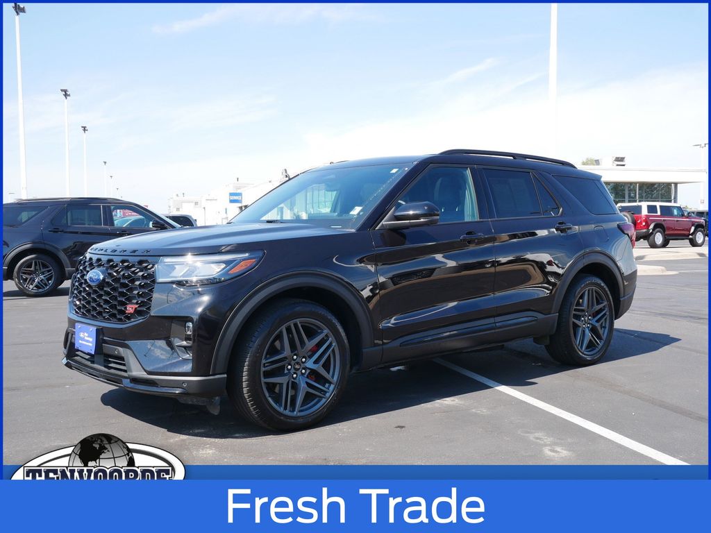 2025 Ford Explorer ST AWD