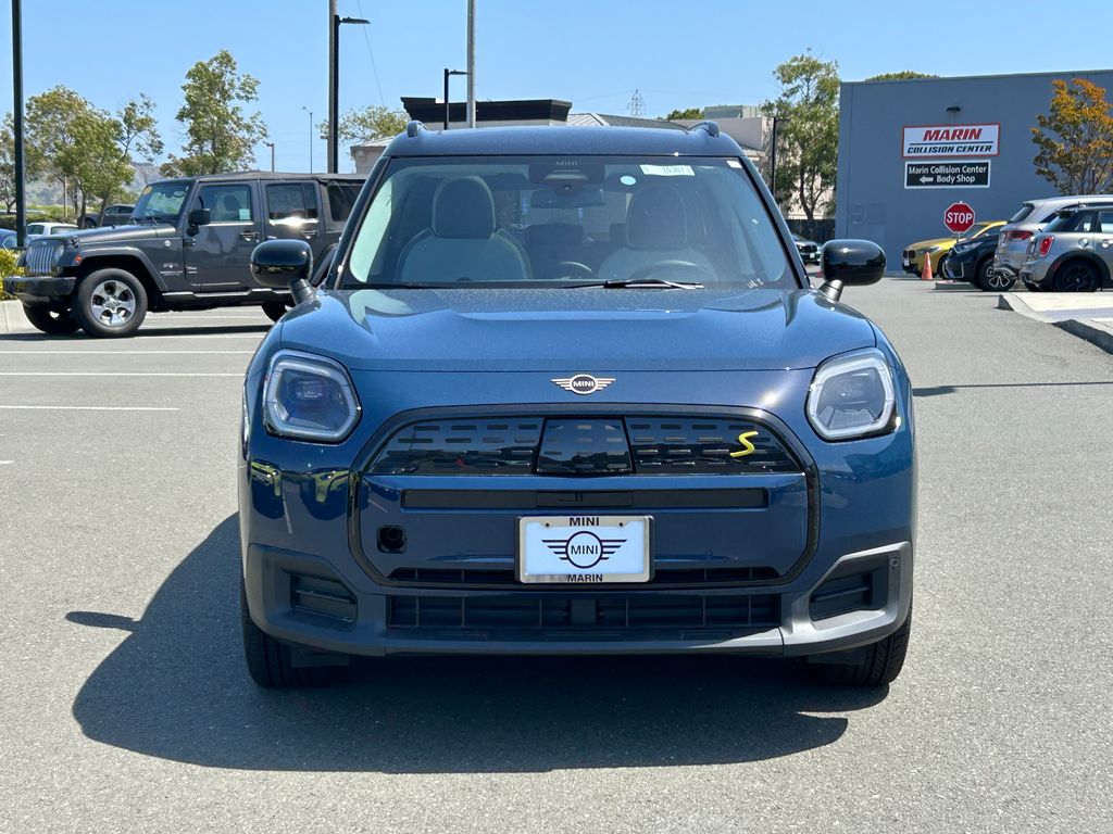 2025 MINI Cooper Countryman Signature 8