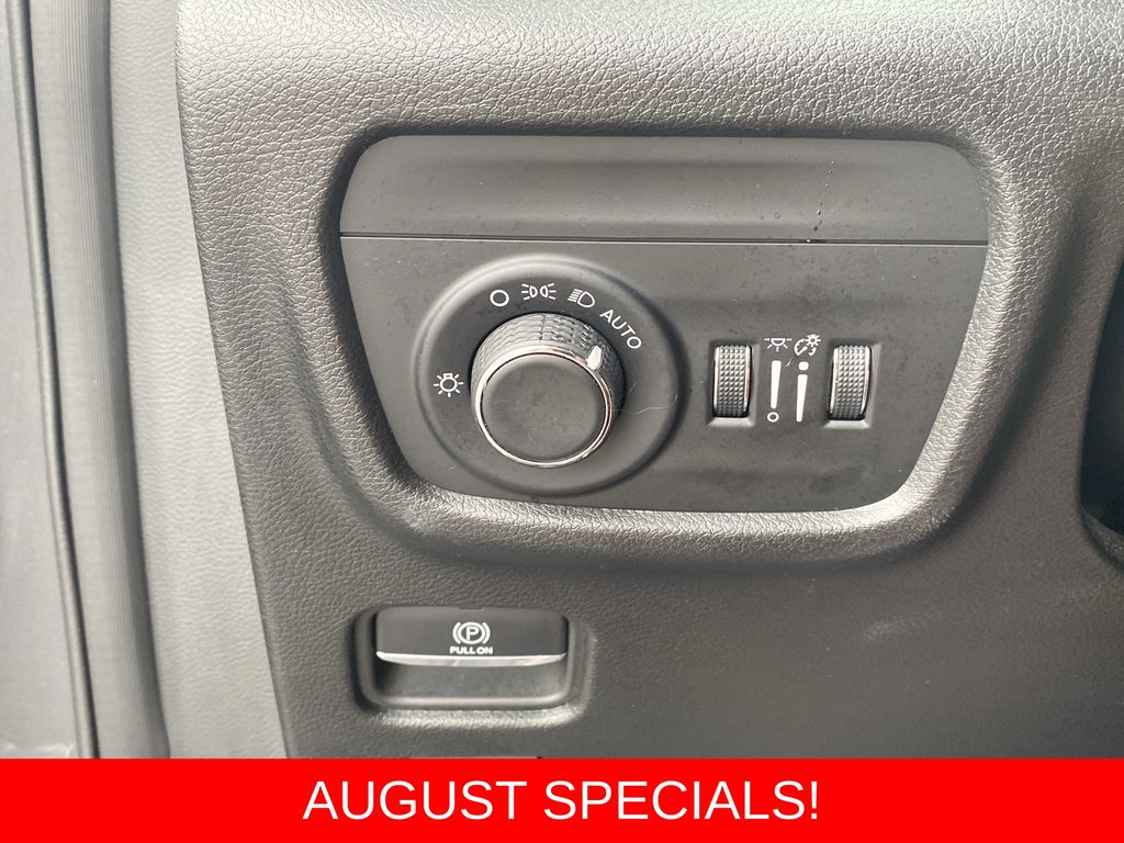Used 2024 Jeep Grand Cherokee SUV