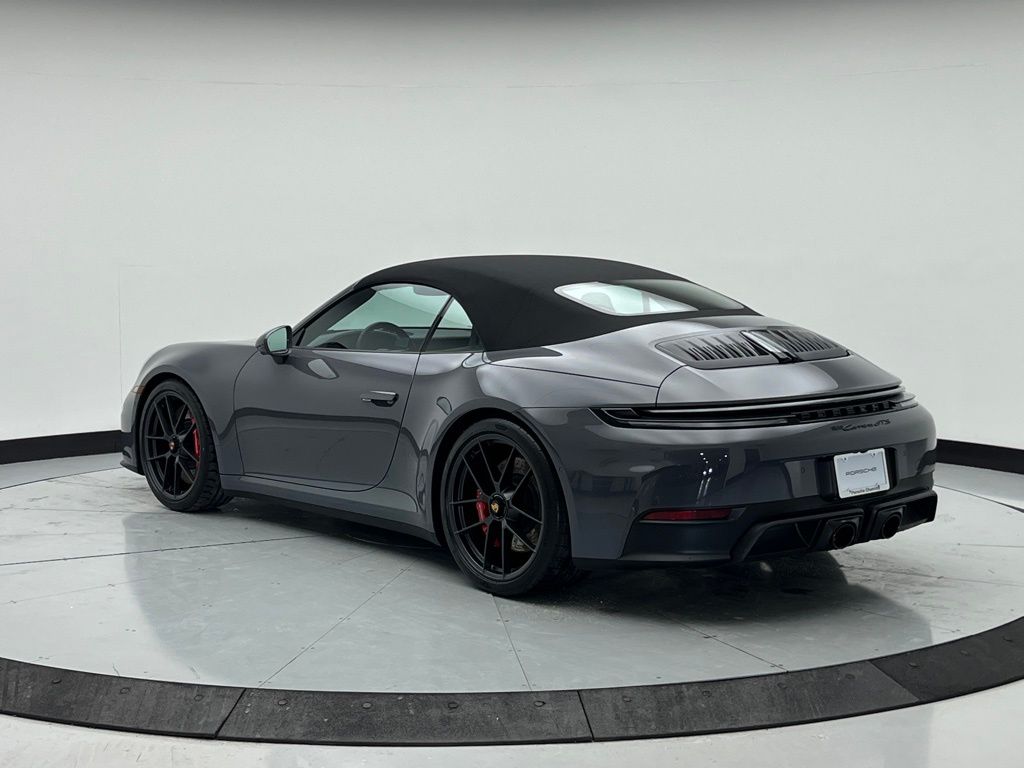 Thumbnail: 2026 Porsche 911 - 3
