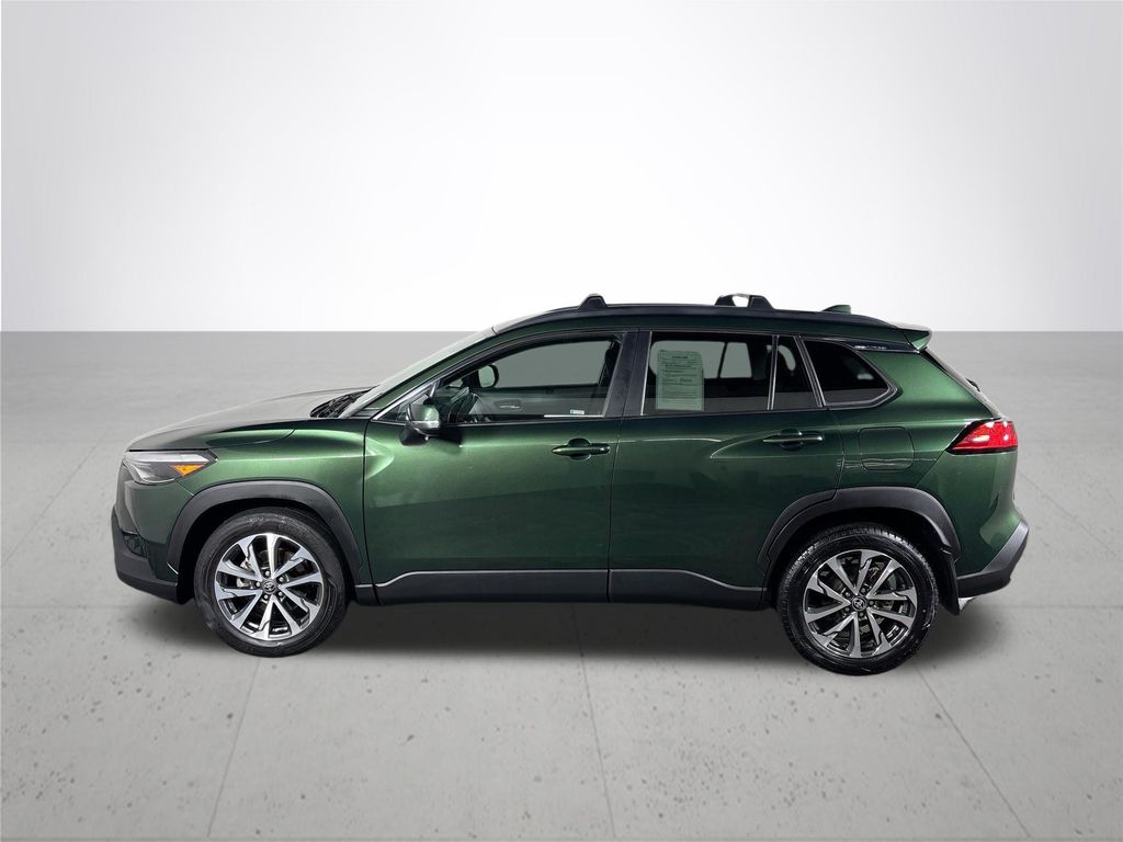 2022 Toyota Corolla Cross XLE