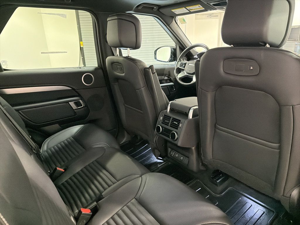 Certified Used 2025 Black Land Rover Dynamic SE image 27