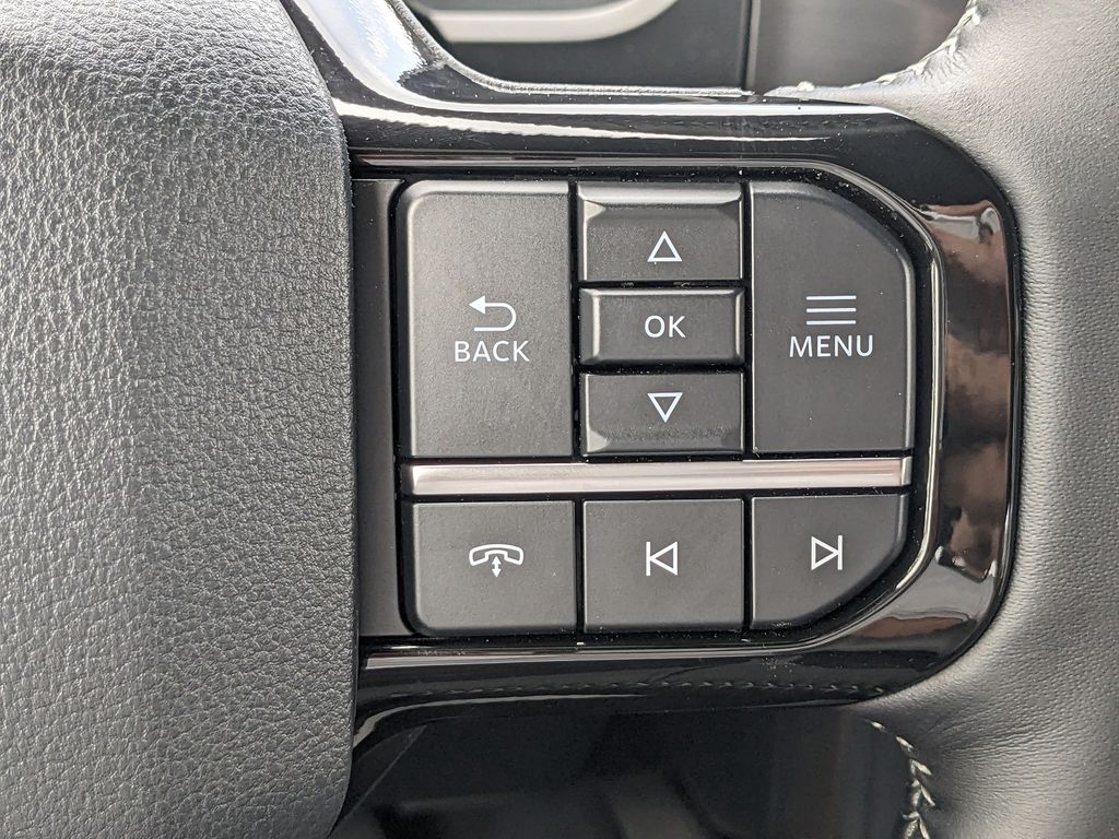 2025 Ford F-150 Lightning Platinum