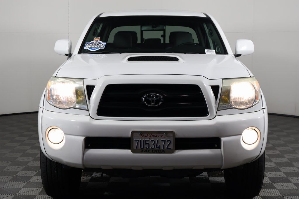Thumbnail: 2005 Toyota Tacoma - 2