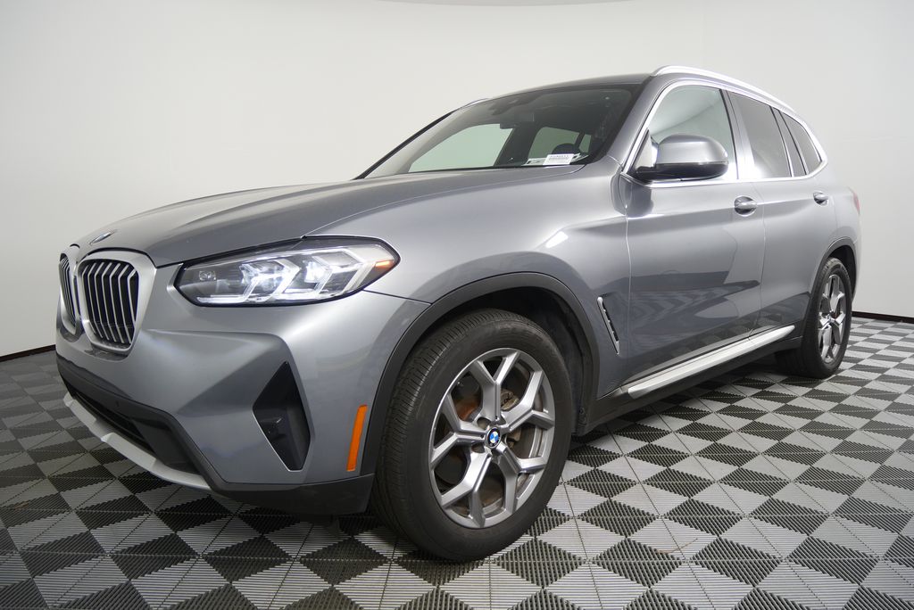 Thumbnail: 2024 BMW X3 - 8