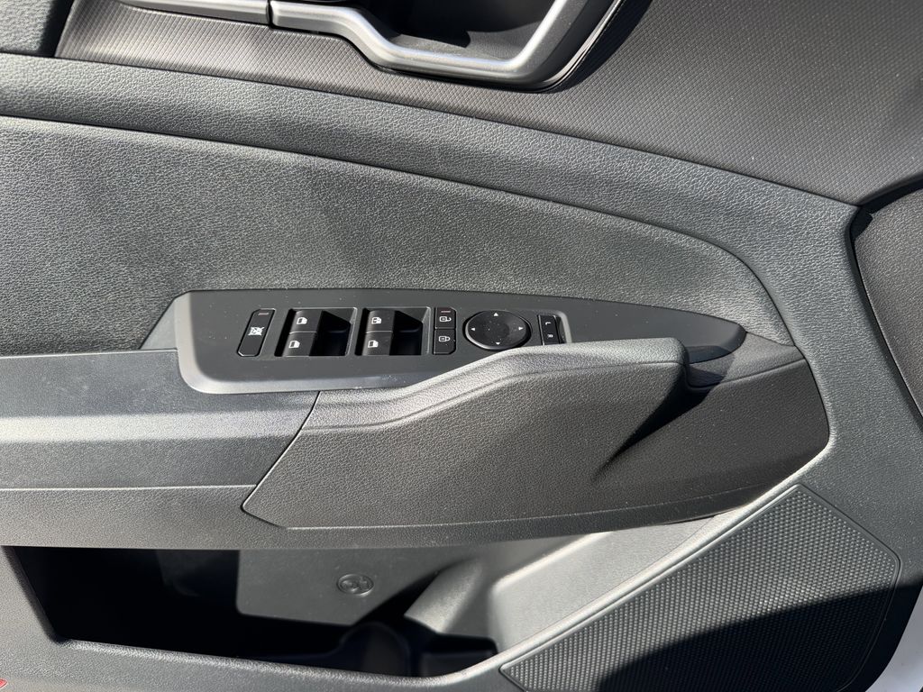 new 2026 Kia Sportage Hybrid car, priced at $31,412