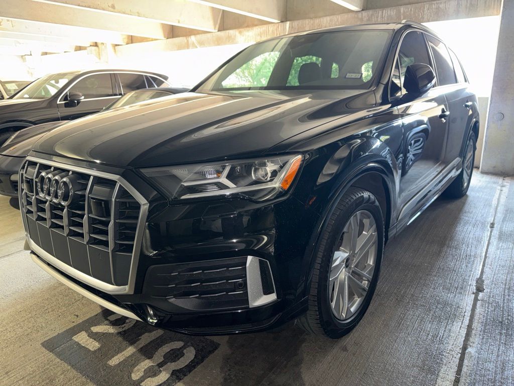 Thumbnail: 2022 Audi Q7 - 1