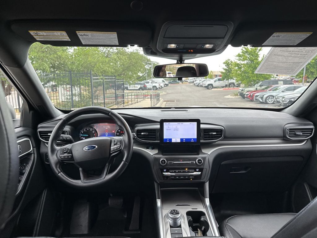 Used Car 2020 Ford Explorer  Xlt For Sale Under $20,000 In Austin, Texas