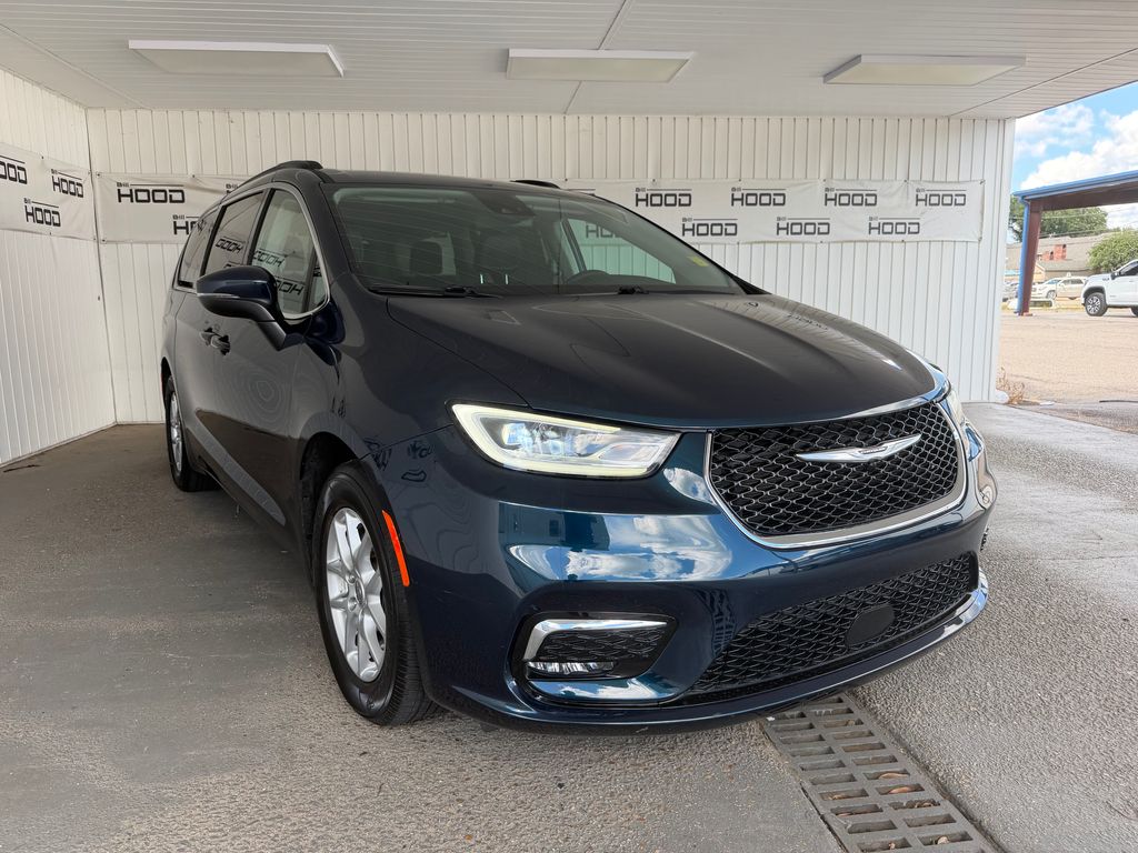 Fathom Blue Pearlcoat 2023 Chrysler Pacifica Minivan Front-Wheel Drive 9-Speed Automatic