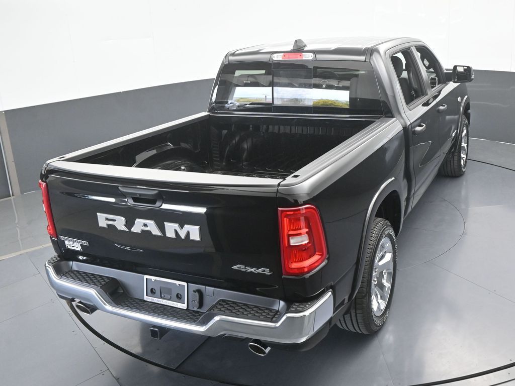 New 2026 Diamond Black Crystal Pearlcoat Ram Big Horn/Lone Star image 47