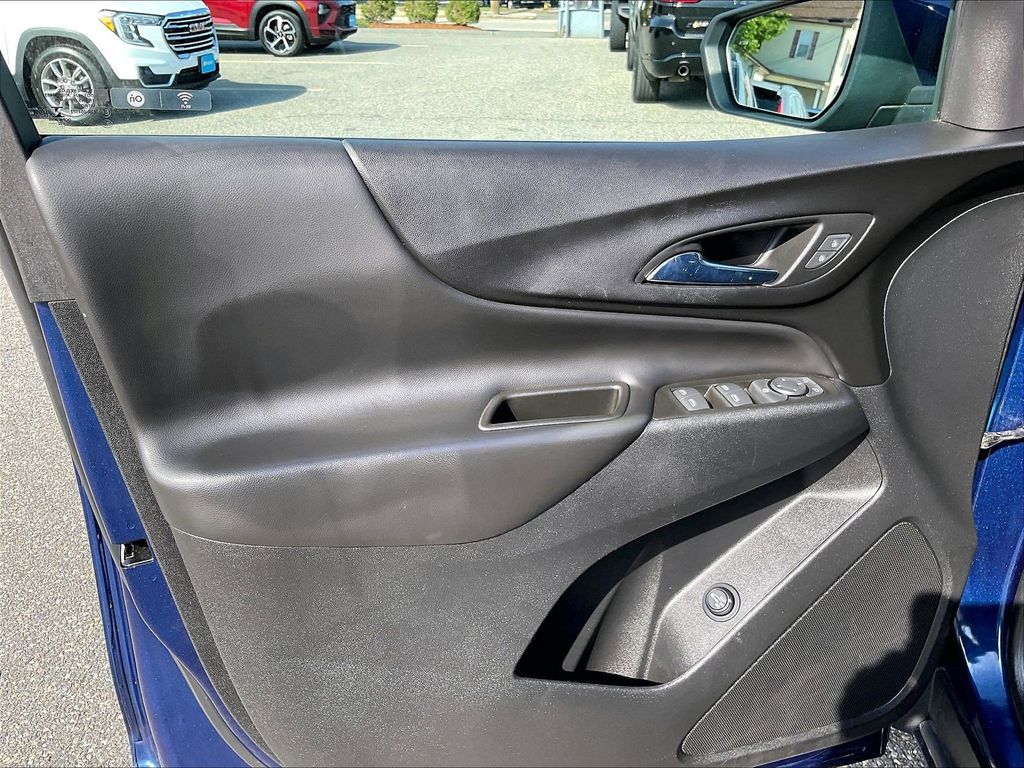 2022 Chevrolet Equinox — photo 9