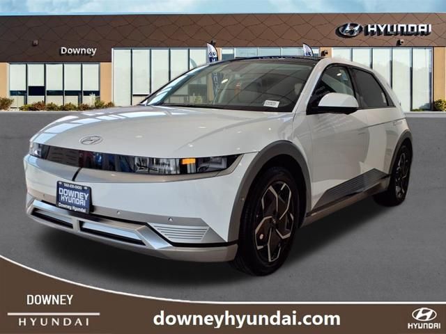 Atlas White 2024 Hyundai Ioniq 5 SUV / Crossover Rear-Wheel Drive 1-Speed Automatic