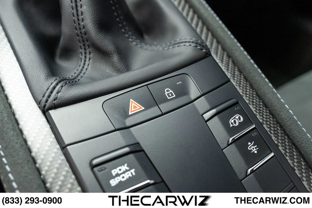2023 Porsche 718 Cayman