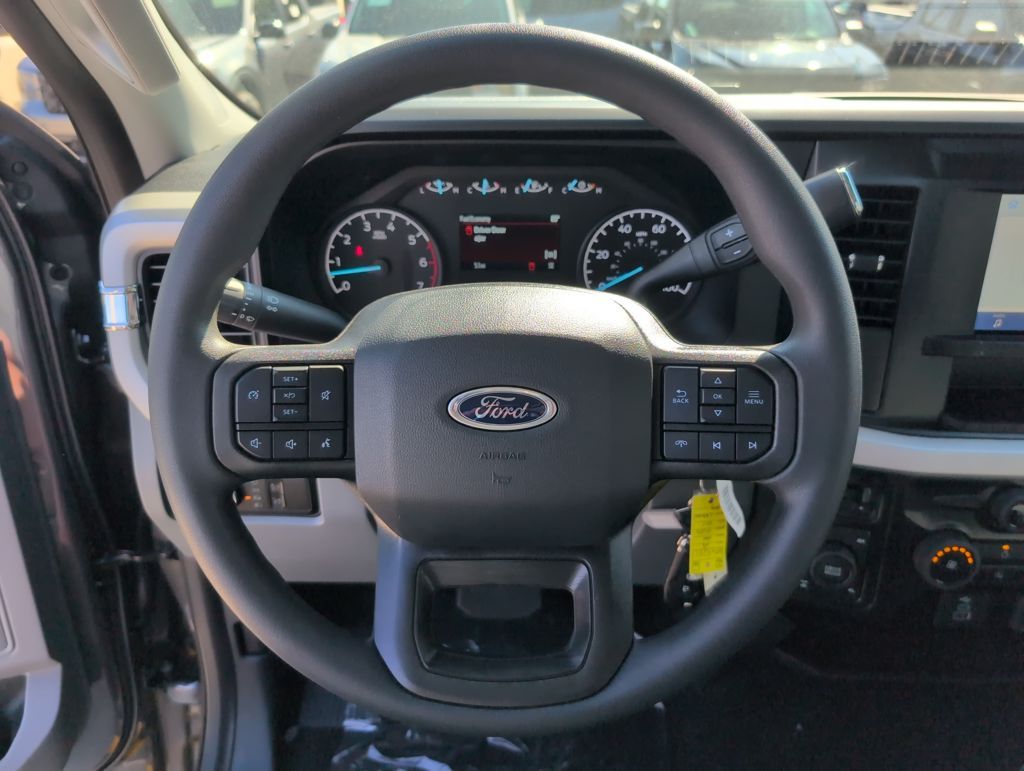 New 2026 Gray Ford XLT image 28