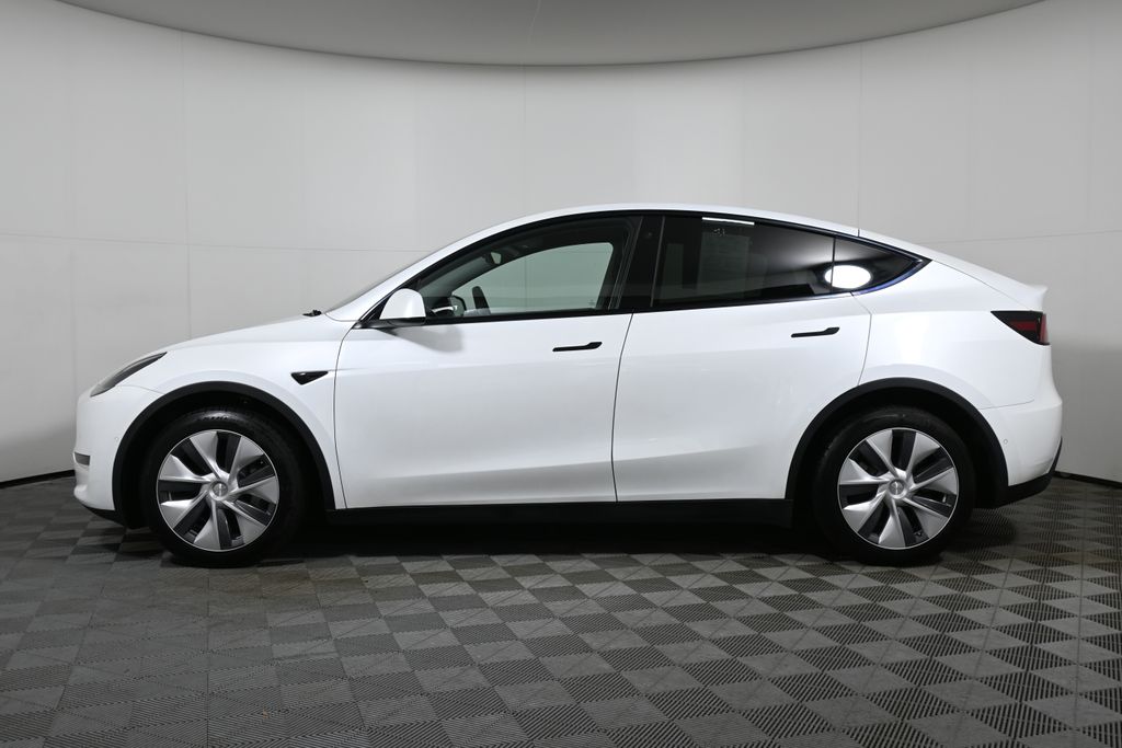 Thumbnail: 2022 Tesla Model Y - 2