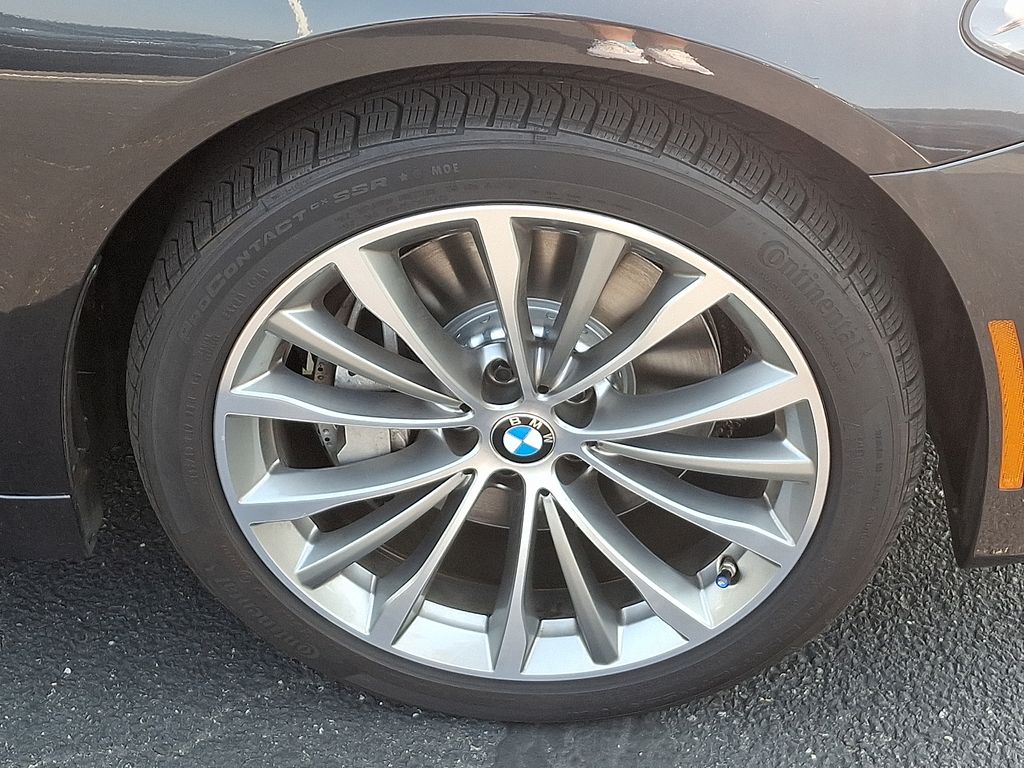 2022 BMW 5 Series 540i xDrive 8