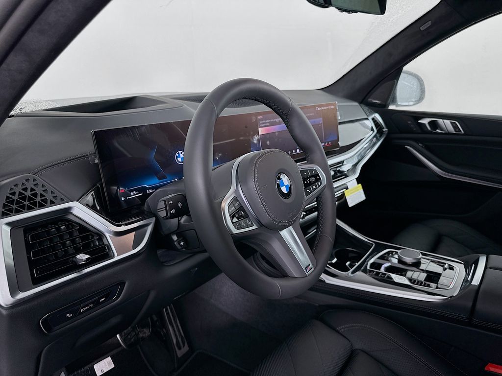 2025 BMW X7 xDrive40i 9