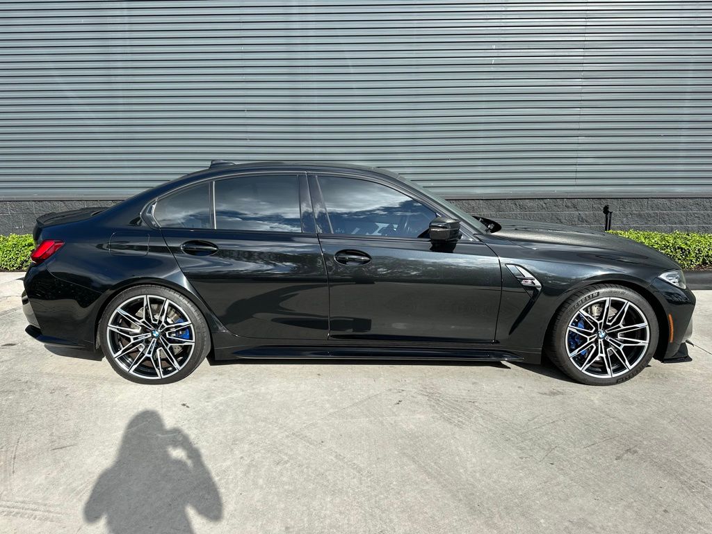 Thumbnail: 2022 BMW M3 - 10