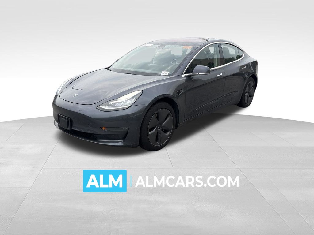 Gray 2018 Tesla Model 3 Sedan Rear-Wheel Drive 1-Speed Automatic