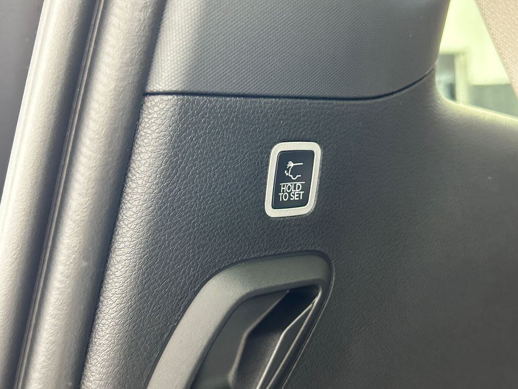 New 2026 Bright White Clearcoat Jeep Summit Obsidian image 38