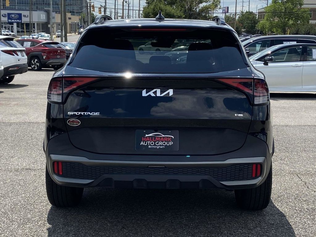 2023 Kia Sportage X-Line photo 4