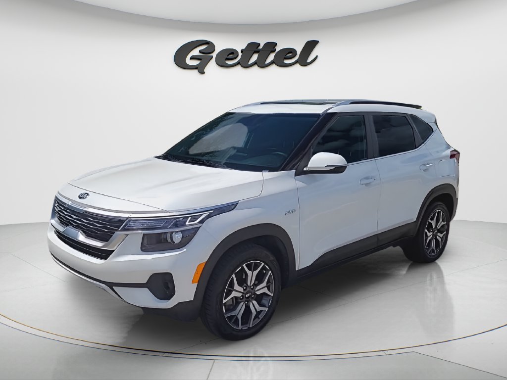 Snow White Pearl 2021 Kia Seltos SUV / Crossover All-Wheel Drive Continuously Variable Transmission