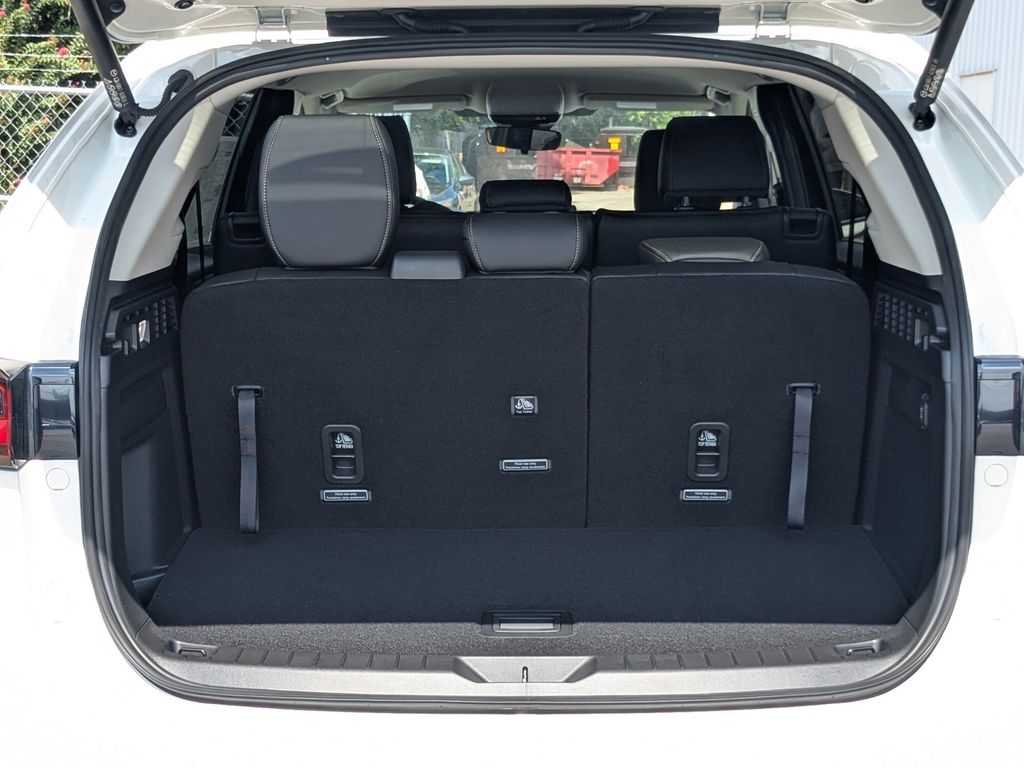 2025 Mazda CX-90 3.3 Turbo Select