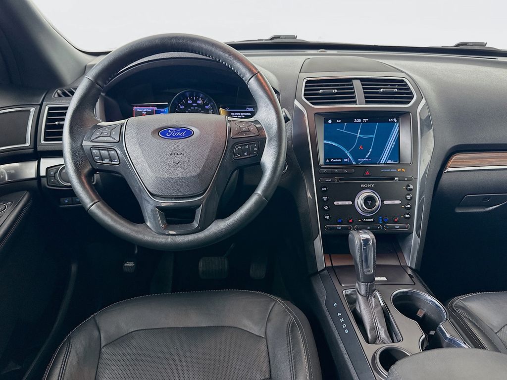 Thumbnail: 2017 Ford Explorer - 22
