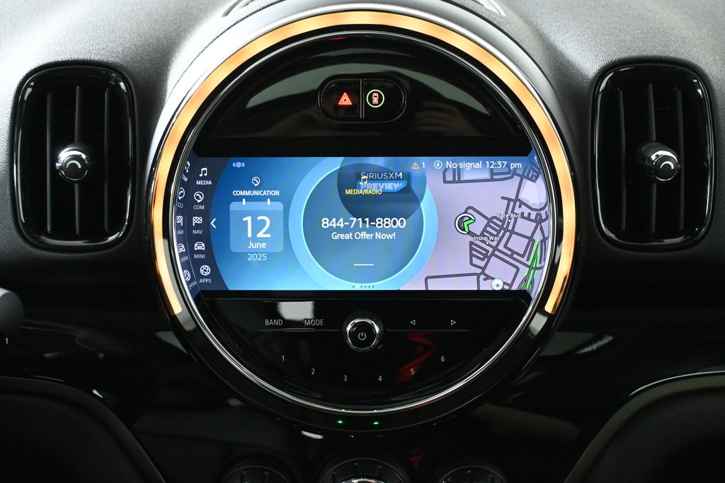 2023 MINI Cooper Countryman Signature 21