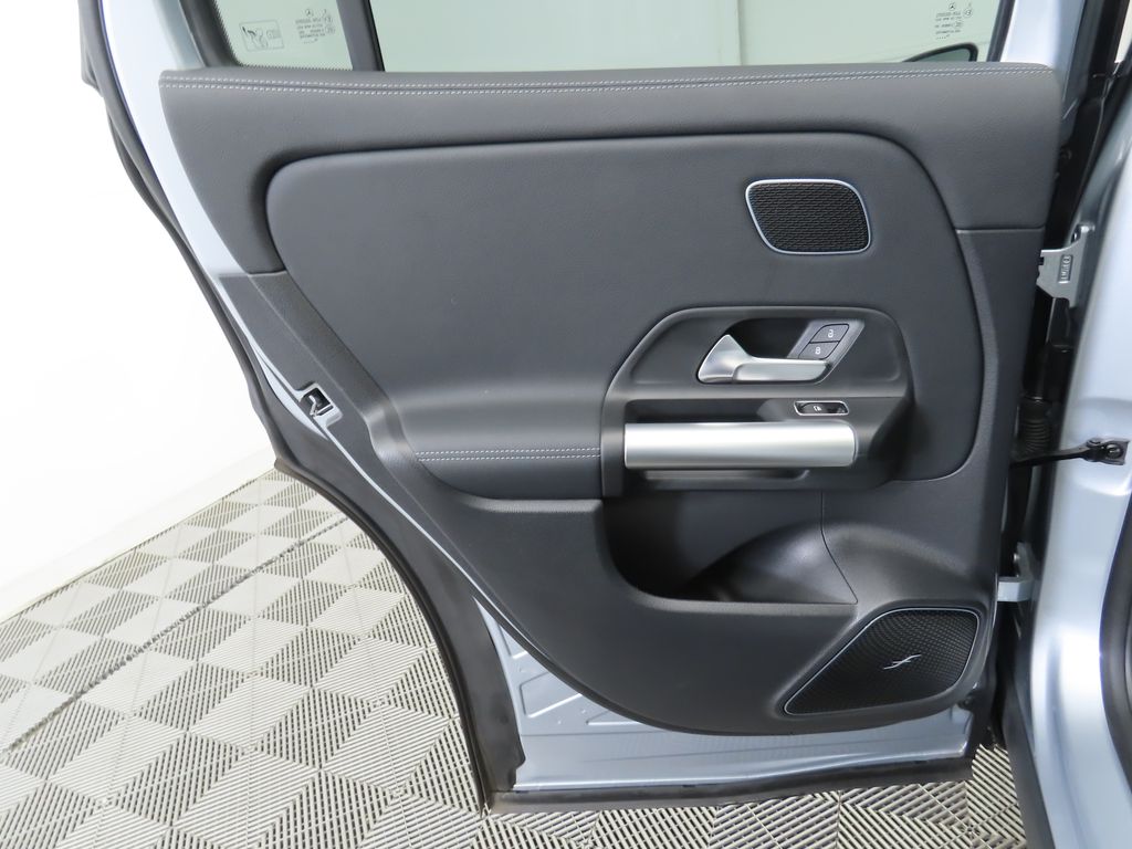 Thumbnail: 2025 Mercedes-Benz GLA - 25