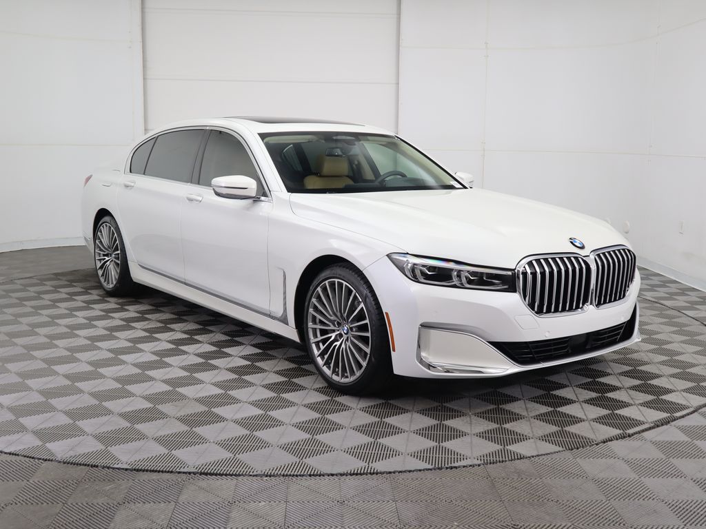 2022 BMW 7 Series 740i 3