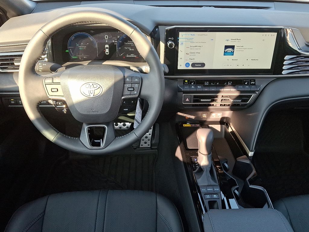 Thumbnail: 2025 Toyota Camry - 12