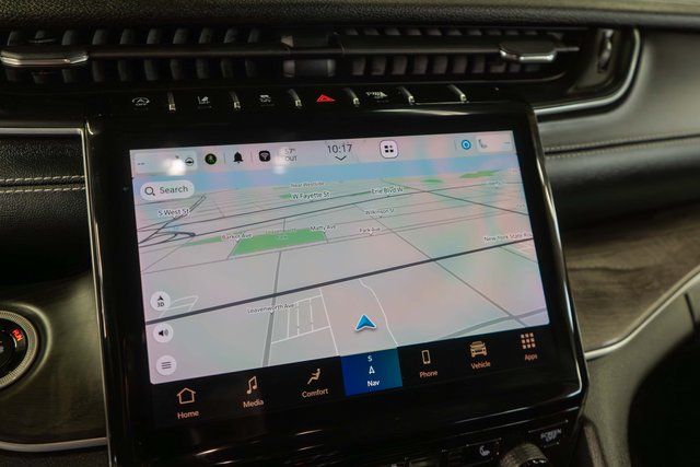 2023 Jeep Grand Cherokee L Limited Blue at Grove City Ford