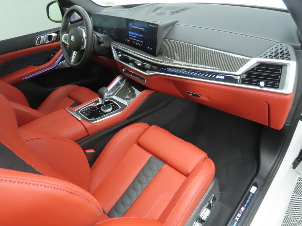 2025 BMW X5 M Competition 18