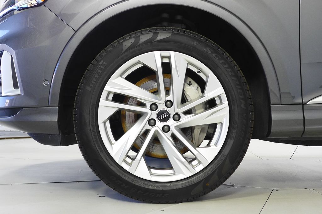 Thumbnail: 2022 Audi Q7 - 5