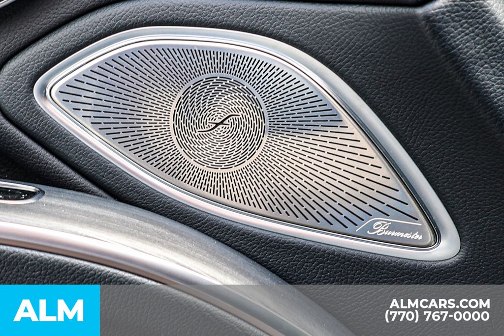 Used 2023 Black Mercedes-Benz 580 image 44