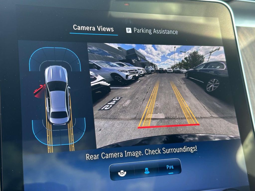 2025 Mercedes-Benz C-Class C 300 11