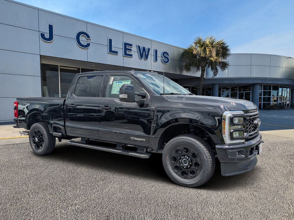 2025 Ford F-350 LARIAT