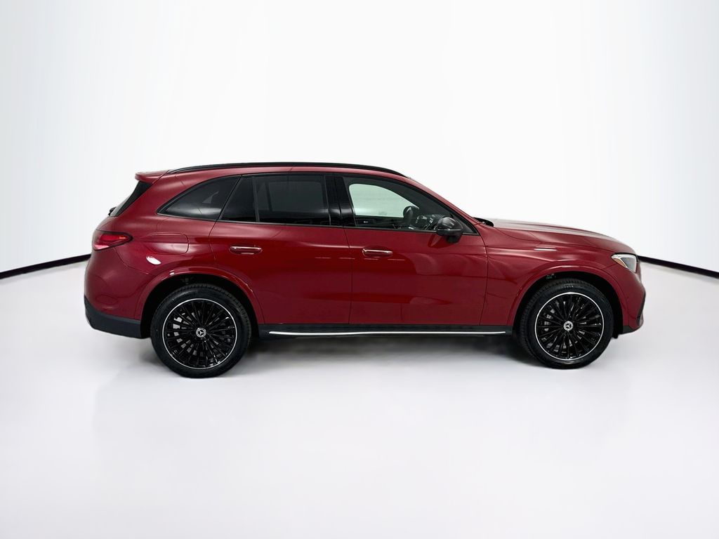 Thumbnail: 2027 Mercedes-Benz GLC - 4