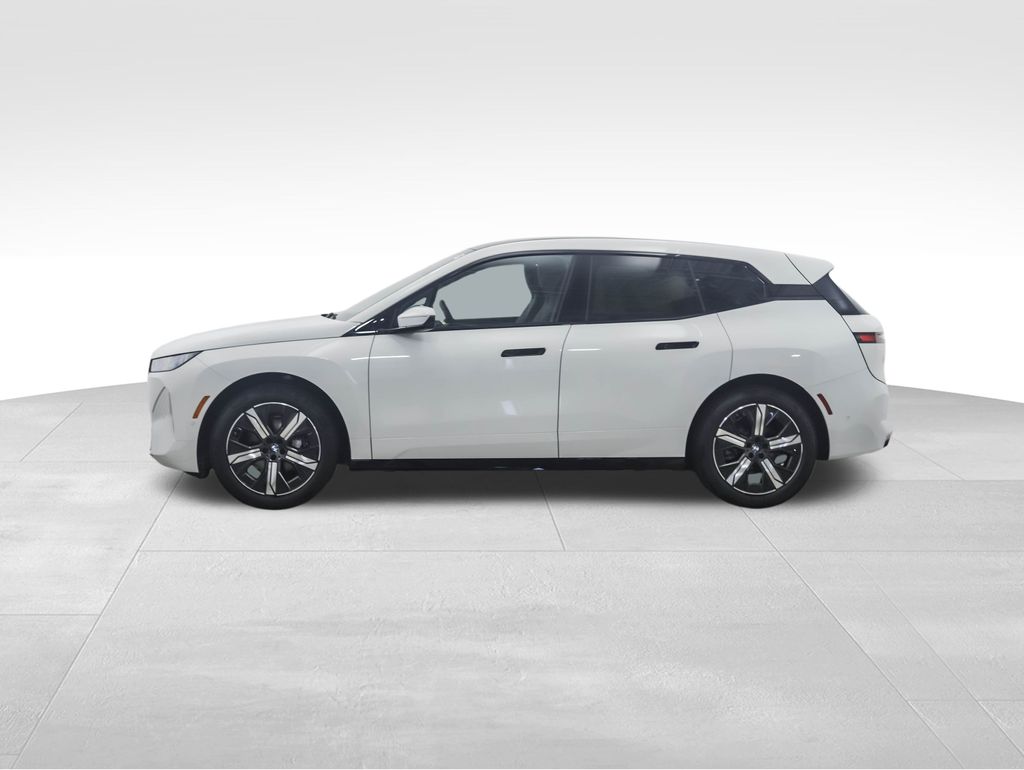 Thumbnail: 2026 BMW iX - 3