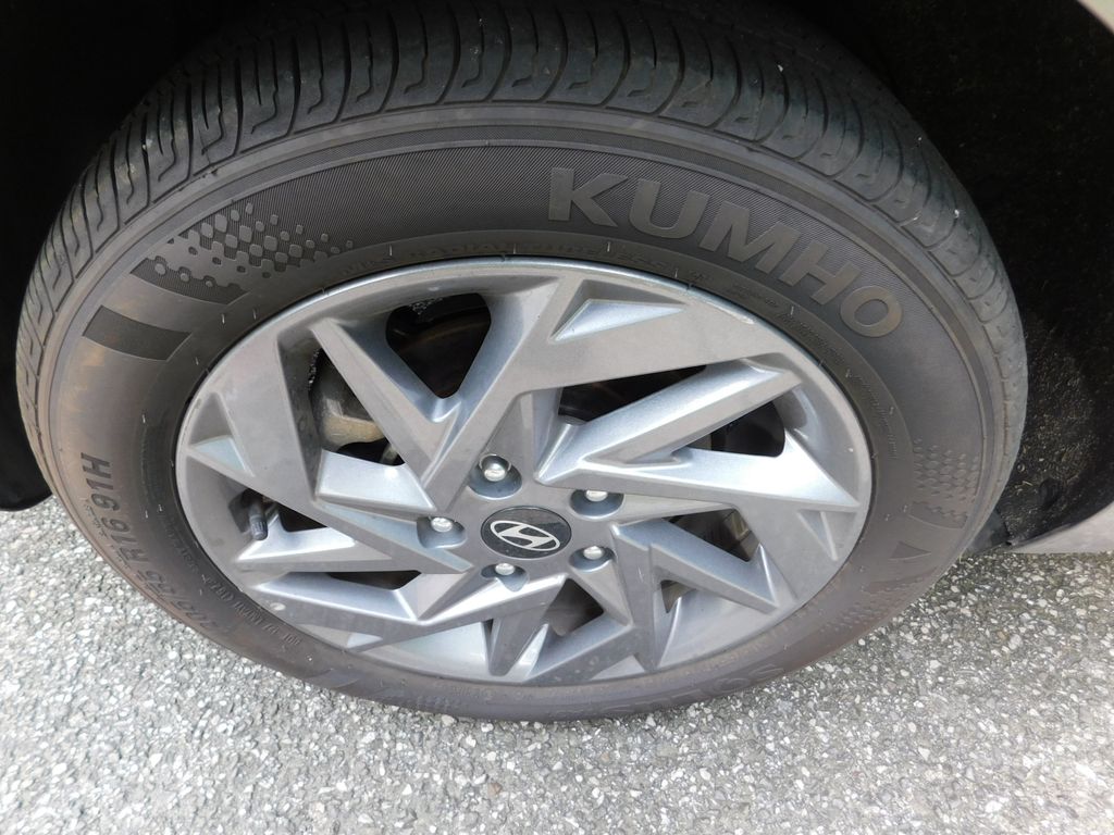 2024 Hyundai Elantra SEL 7