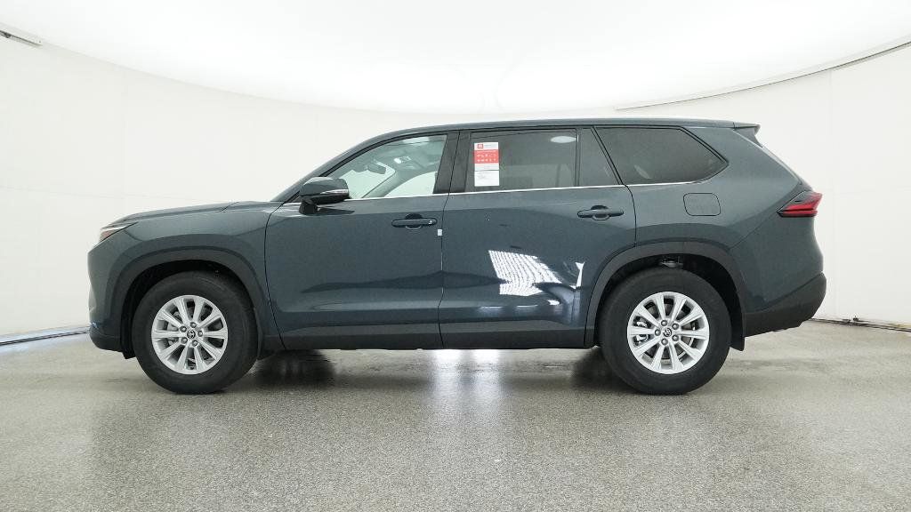 Thumbnail: 2026 Toyota Grand Highlander - 22