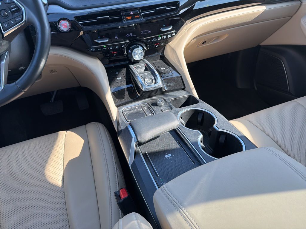 Thumbnail: 2024 Acura MDX - 17