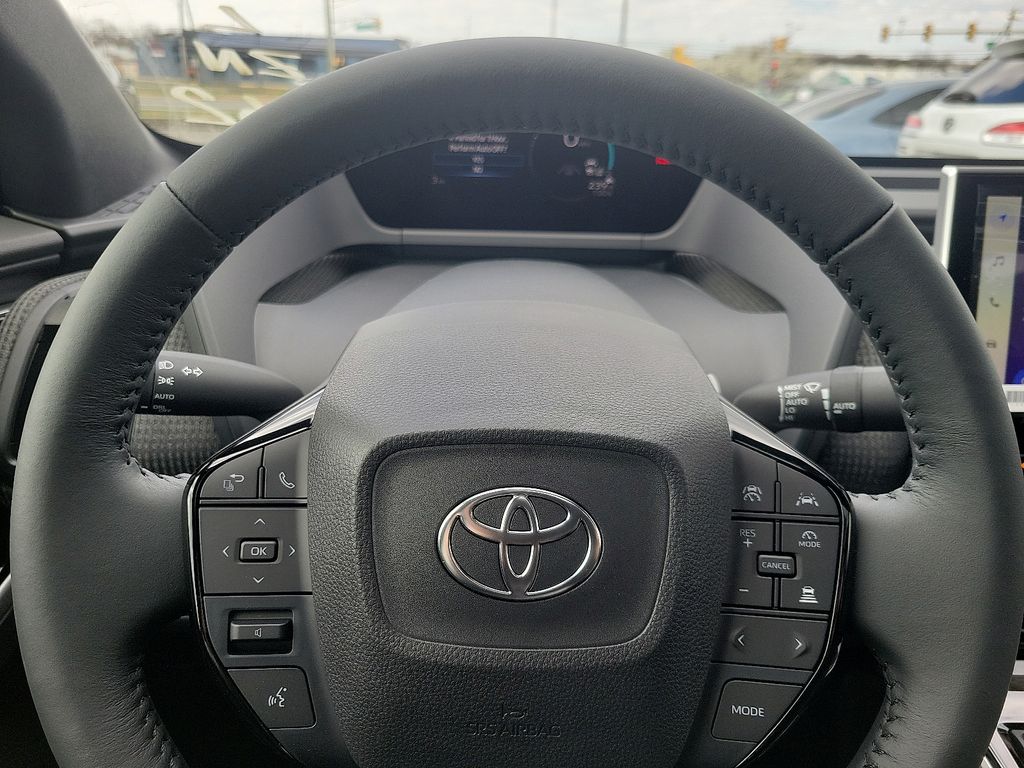 2025 Toyota bZ4X XLE 12