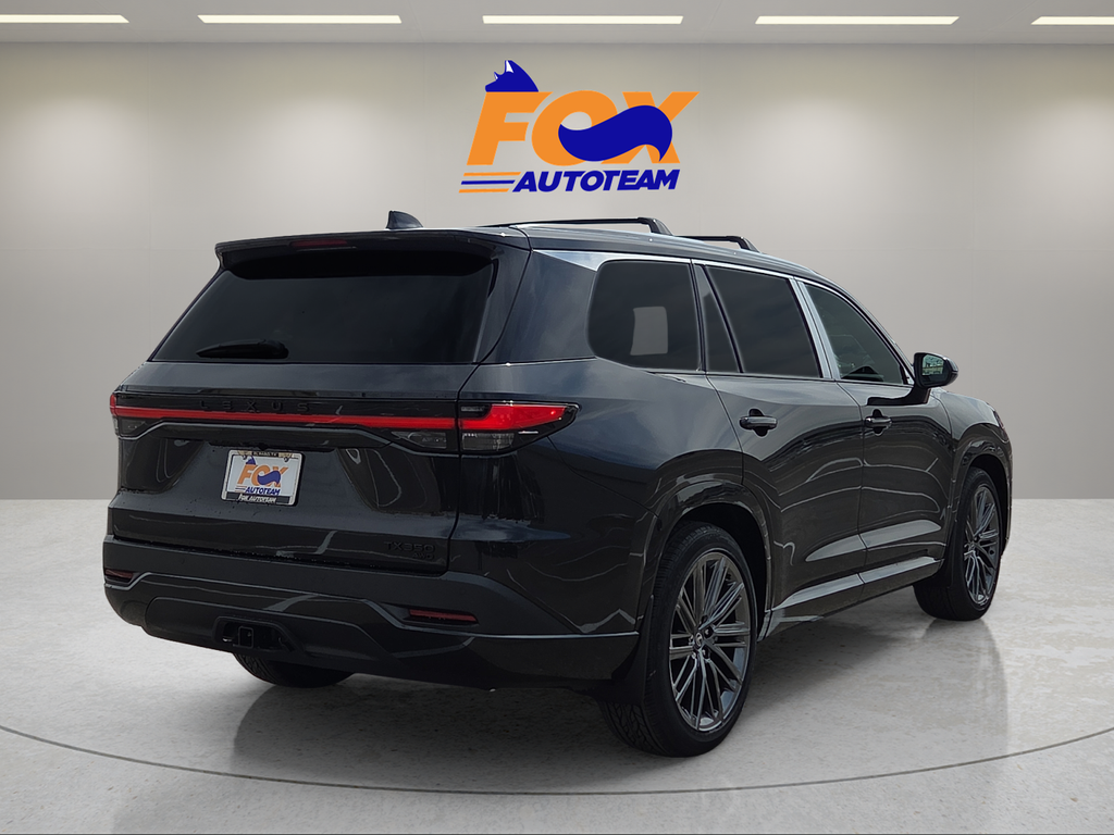 View vehicle photo 4