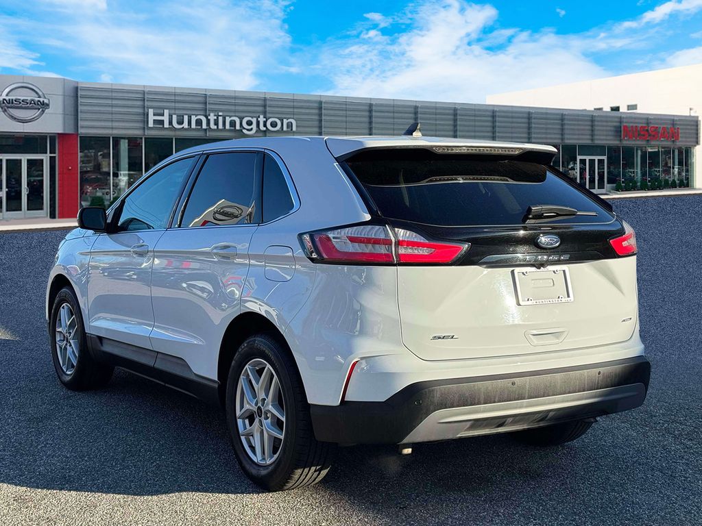 2024 Ford Edge SEL - Photo 5